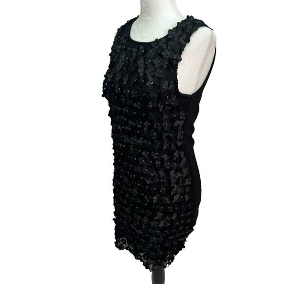 VERO Moda🖤Black Shift Dress Flower Appliques Size Small - Picture 2 of 11